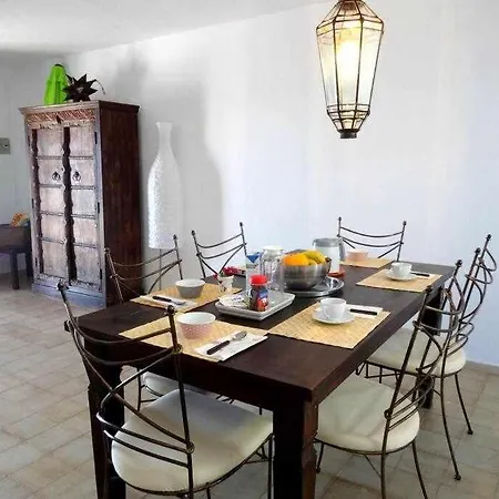 Holiday home Casa Descanso Con Jacuzzi En Playa Quemada