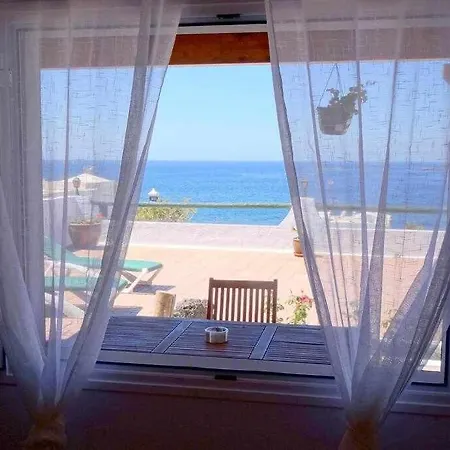 Casa Descanso Con Jacuzzi En Nyaraló